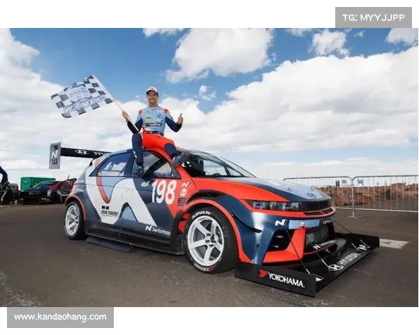 探索TCR赛事神秘面纱揭秘全球房车锦标赛的精彩世界 探索TCR赛事神秘面纱揭秘全球房车锦标赛的精彩世界